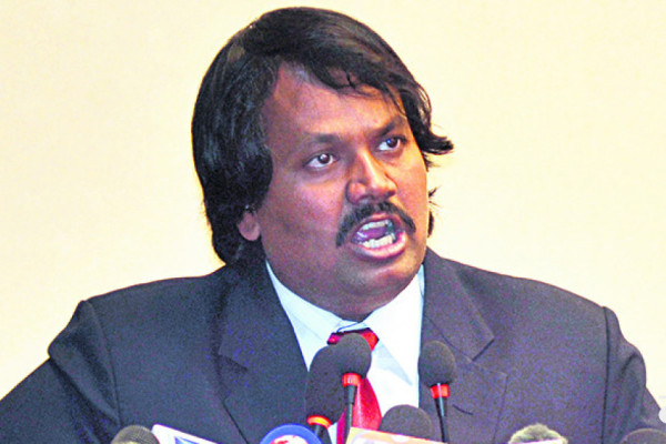 मधेशीलाई काठमाडौंबाट लछारपछार गर्दै धपाउनेलाई समयमा चिनौँ : सिके राउत